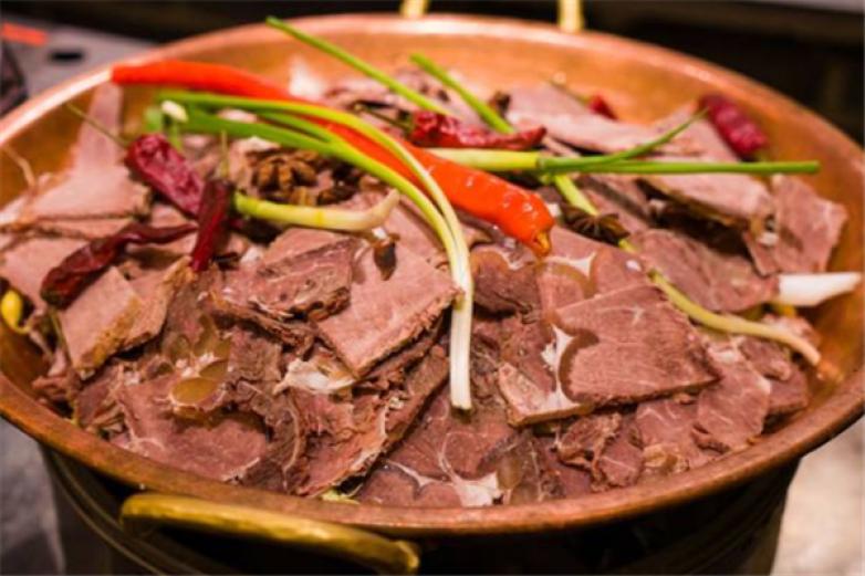 锅小色牦牛火锅